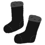 黒いふわふわ靴下のイラスト
