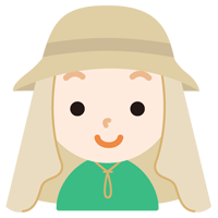 サンシェード付きの帽子を被る男の子のイラスト（ベージュ）